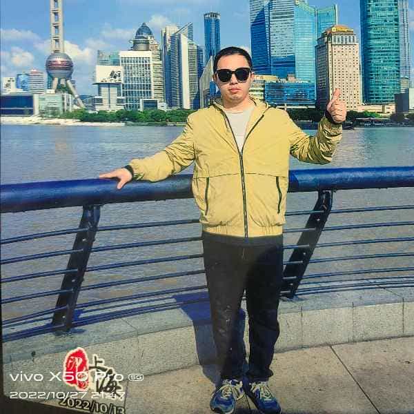 34岁岁江苏单身帅哥 - 阿勒泰吉缘网