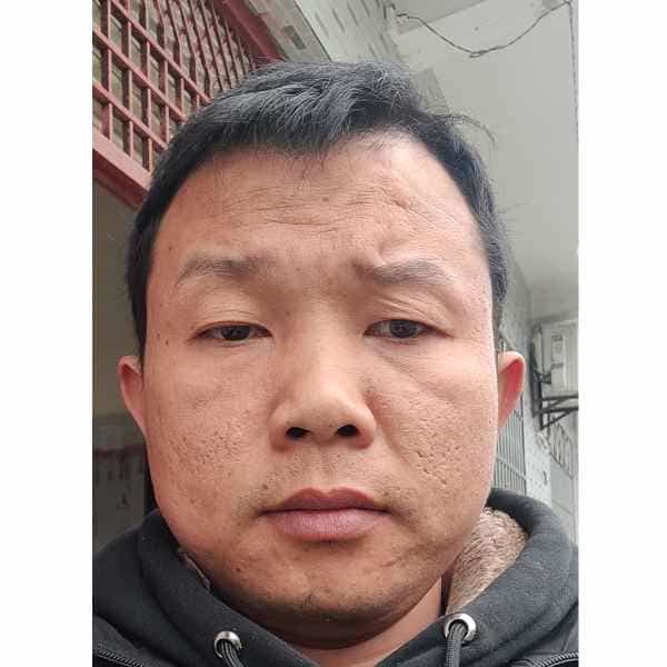 37岁岁陕西单身帅哥 - 阿勒泰吉缘网