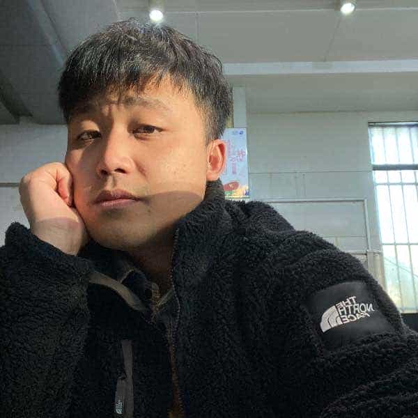 31岁岁湖南单身帅哥 - 阿勒泰吉缘网