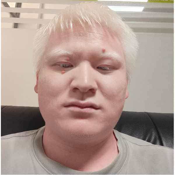 30岁岁安徽单身帅哥 - 阿勒泰吉缘网