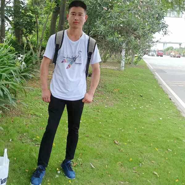 37岁岁广东单身帅哥 - 阿勒泰吉缘网