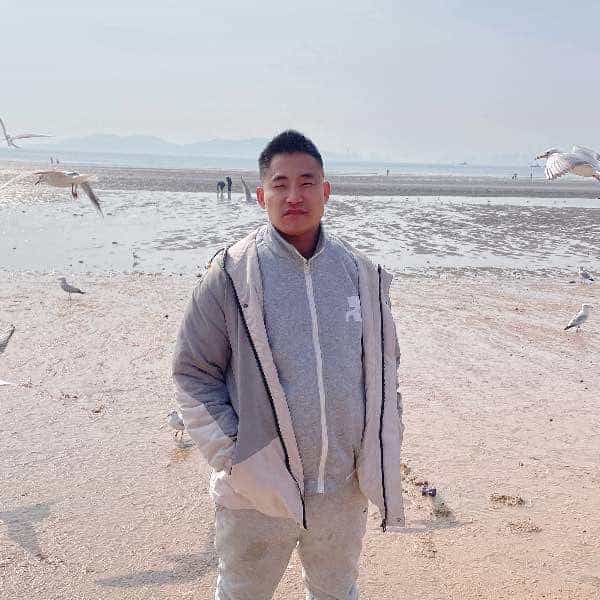 31岁岁山东单身帅哥 - 阿勒泰吉缘网