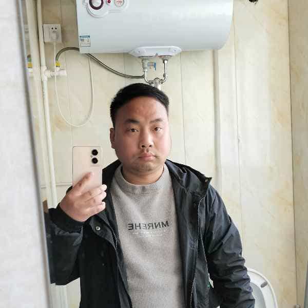 35岁岁安徽单身帅哥 - 阿勒泰吉缘网