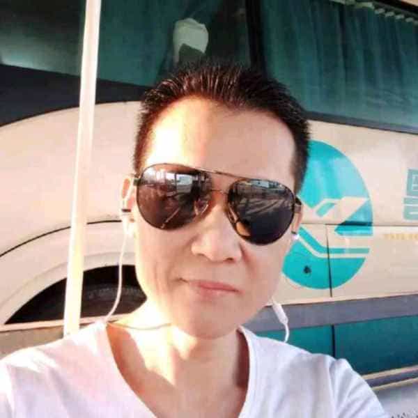 35岁岁广东单身帅哥 - 阿勒泰吉缘网