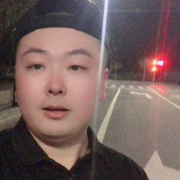31岁岁辽宁单身帅哥 - 阿勒泰吉缘网