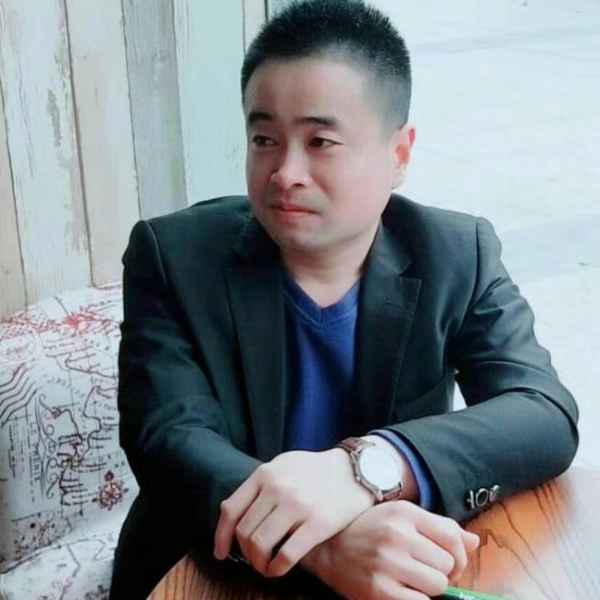 37岁岁广东单身帅哥 - 阿勒泰吉缘网