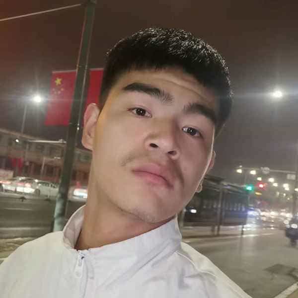 23岁岁山西单身帅哥 - 阿勒泰吉缘网