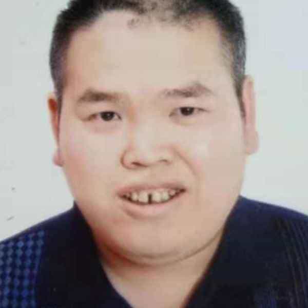 35岁岁广西单身帅哥 - 阿勒泰吉缘网