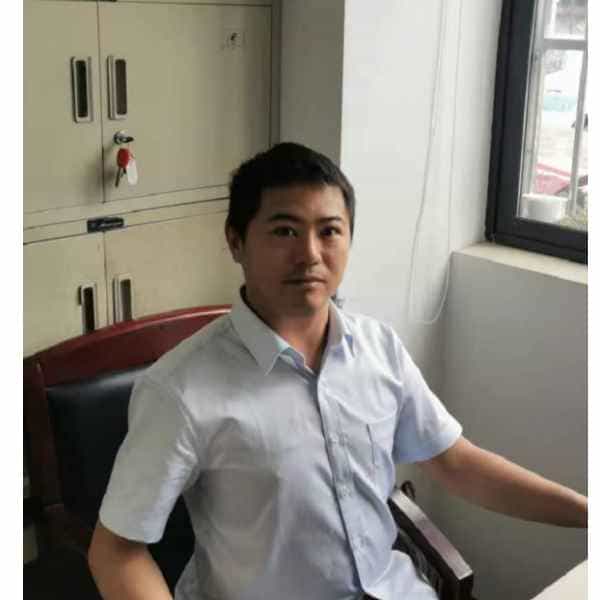 35岁岁河南单身帅哥 - 阿勒泰吉缘网