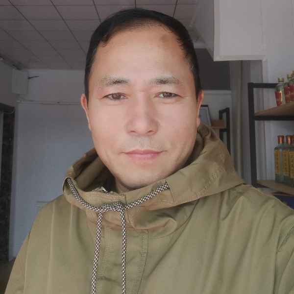 35岁岁吉林单身帅哥 - 阿勒泰吉缘网