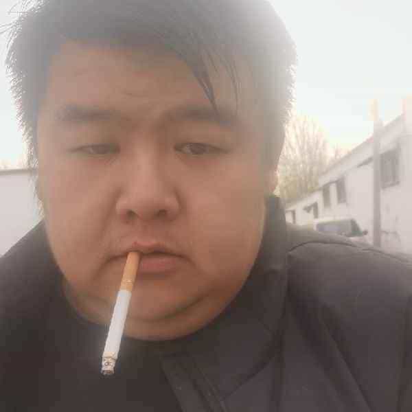 35岁岁山东单身帅哥 - 阿勒泰吉缘网