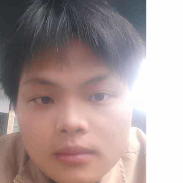 22岁岁河南单身帅哥 - 阿勒泰吉缘网