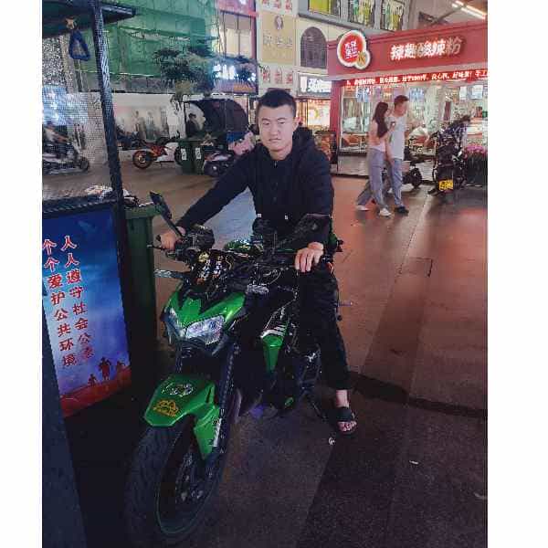 29岁岁山东单身帅哥 - 阿勒泰吉缘网