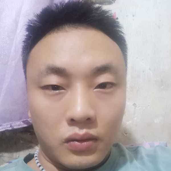 34岁岁四川单身帅哥 - 阿勒泰吉缘网