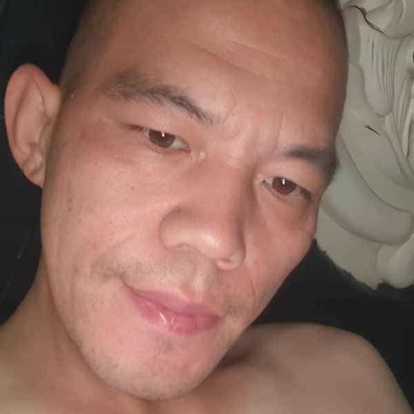 35岁岁河南单身帅哥 - 阿勒泰吉缘网
