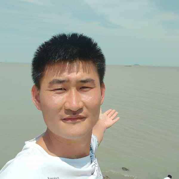 32岁岁山东单身帅哥 - 阿勒泰吉缘网