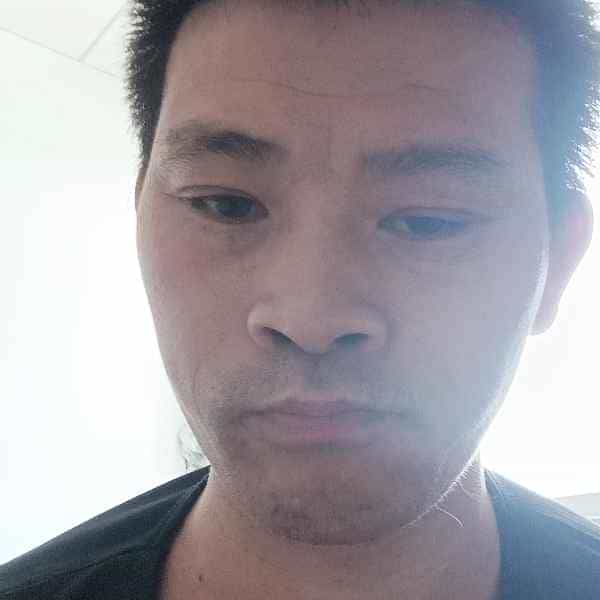 42岁岁重庆单身帅哥 - 阿勒泰吉缘网
