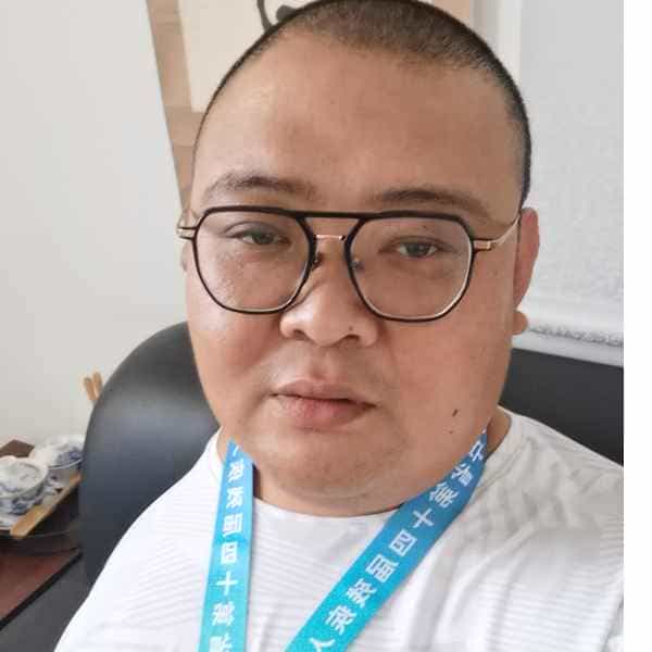 38岁岁辽宁单身帅哥 - 阿勒泰吉缘网
