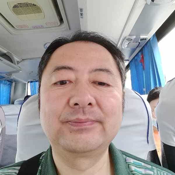 52岁岁辽宁单身帅哥 - 阿勒泰吉缘网