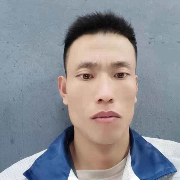 35岁岁河南单身帅哥 - 阿勒泰吉缘网
