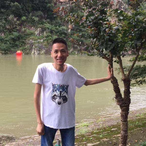 40岁岁湖北单身帅哥 - 阿勒泰吉缘网