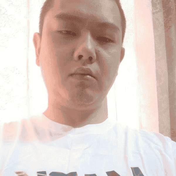 36岁岁湖北单身帅哥 - 阿勒泰吉缘网
