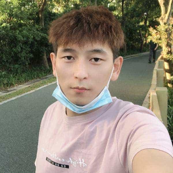 34岁岁湖北单身帅哥 - 阿勒泰吉缘网