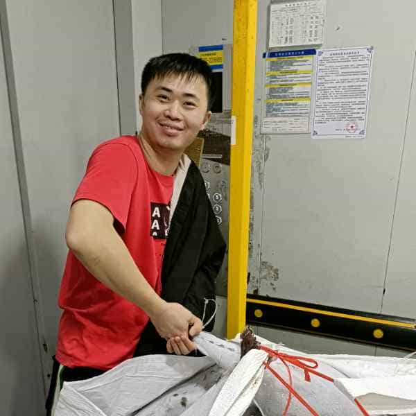 31岁岁福建单身帅哥 - 阿勒泰吉缘网