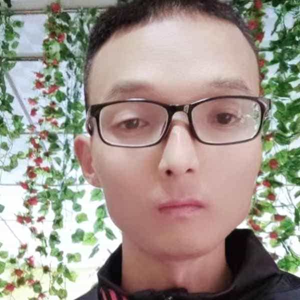 37岁岁陕西单身帅哥 - 阿勒泰吉缘网
