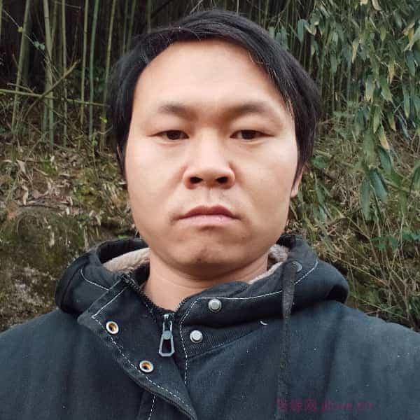 35岁岁湖南单身帅哥 - 阿勒泰吉缘网